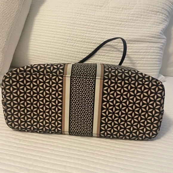 Smoke free - Picture 5 of 7